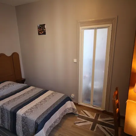 라헬 3* Le Pré-Saint-Gervais