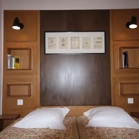 Hotel Rachel