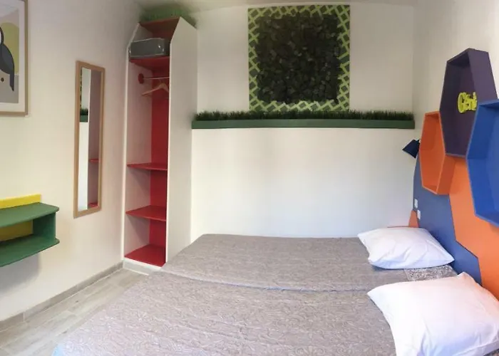 Rachel Otel 3*
