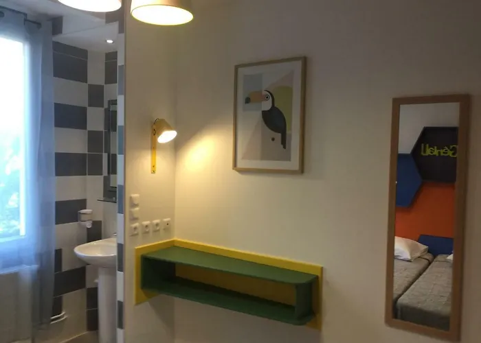 Rachel Hotel